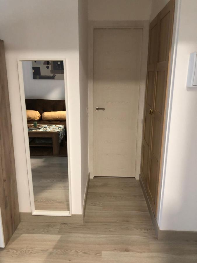 Apartamento Totalmente Reformado Con Piscina Y Jardines Al Lado De La Playa De La Carihuela توريمولينوس المظهر الخارجي الصورة