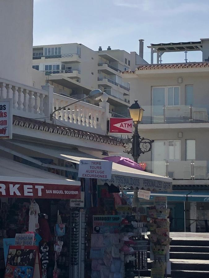 Apartamento Totalmente Reformado Con Piscina Y Jardines Al Lado De La Playa De La Carihuela توريمولينوس المظهر الخارجي الصورة