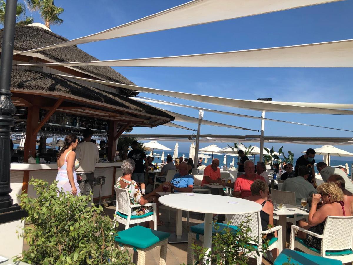 Apartamento Totalmente Reformado Con Piscina Y Jardines Al Lado De La Playa De La Carihuela توريمولينوس المظهر الخارجي الصورة